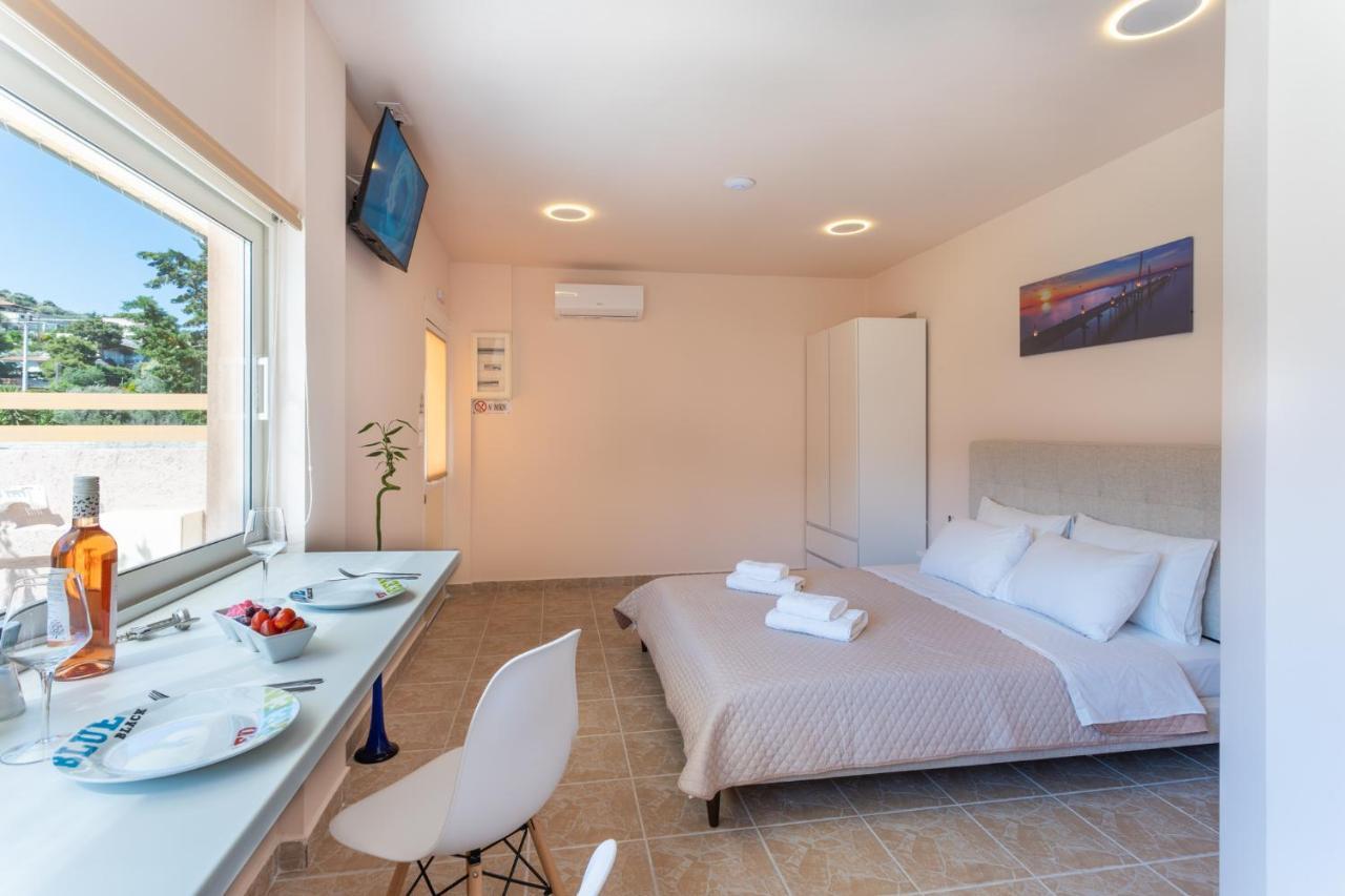 Modular With Heated Pool Artemis Greece Holiday home *