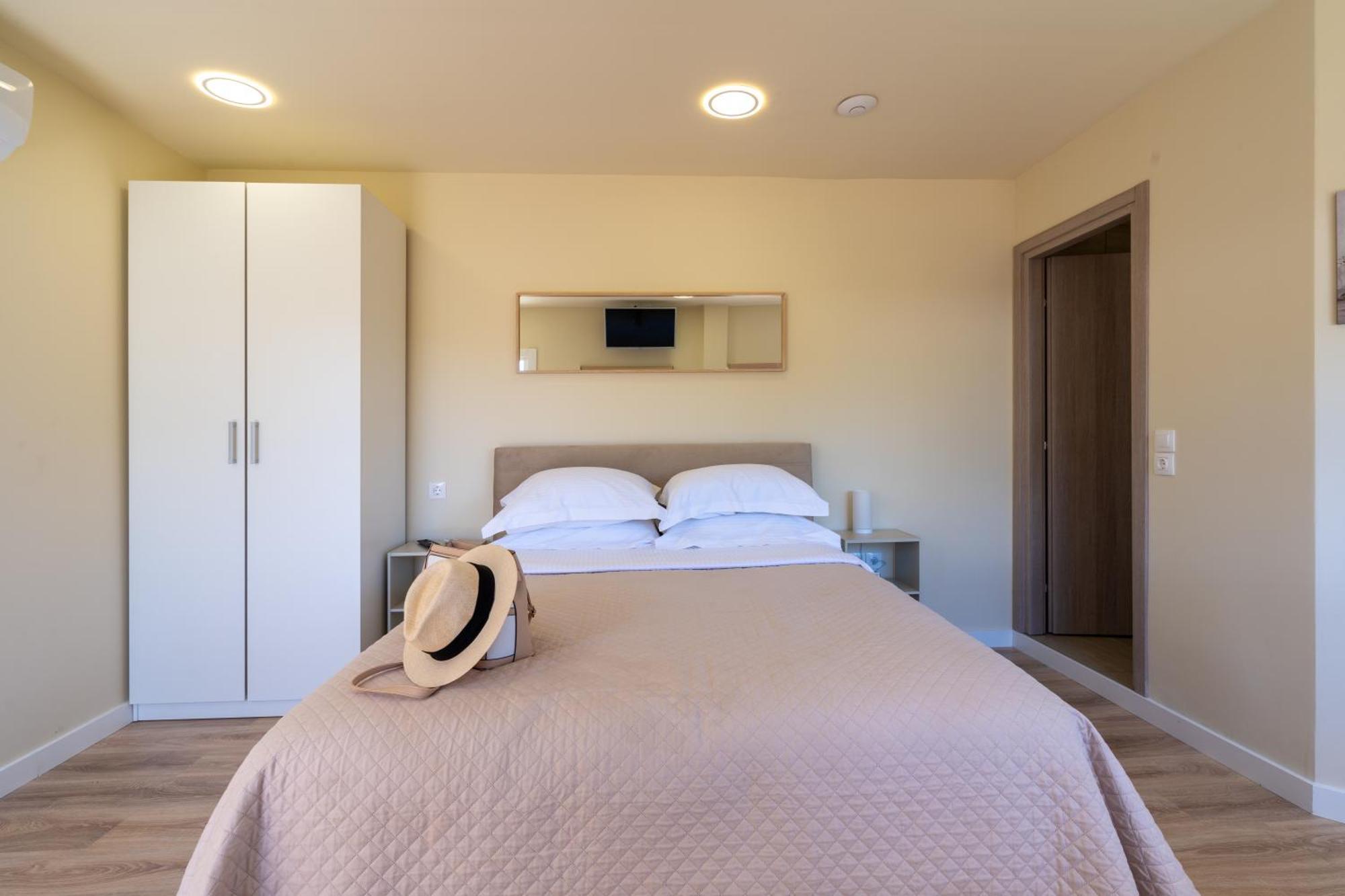 Modular With Heated Pool Artemis Greece Artemida (Attica)